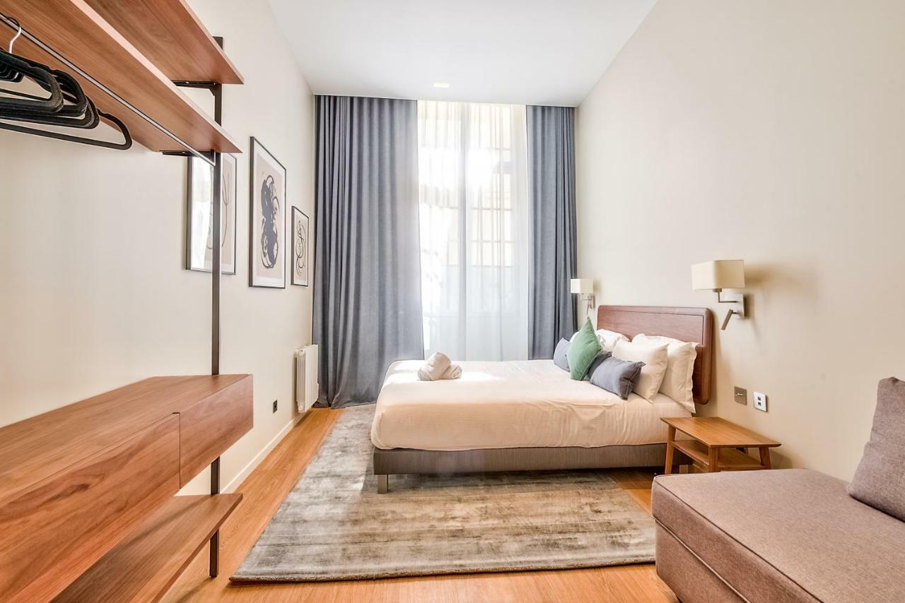 91 - Urban Picasso Le Marais Apartment ปารีส ภายนอก รูปภาพ
